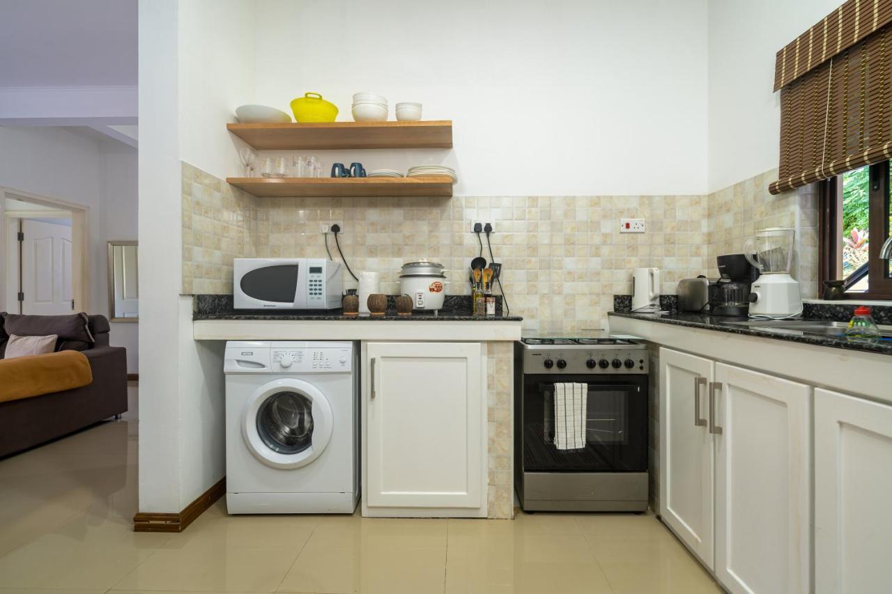 Kanasuk Self Catering Apartments Baie Lazare  Zewnętrze zdjęcie